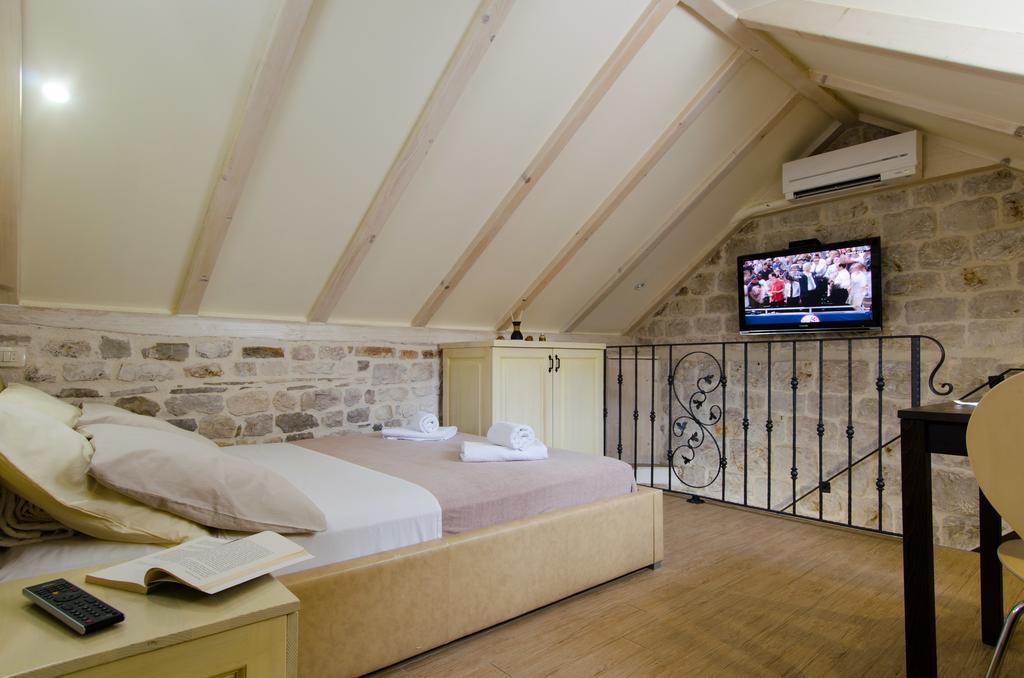 Apartments Kaja Trogir Bilik gambar