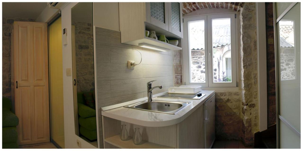 Apartments Kaja Trogir Bilik gambar